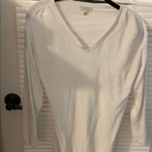 White v neck sweater